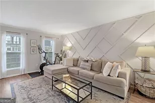 12 Surry County Pl NW, Atlanta, GA 30318 - Photo 4