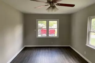 351 Meadow Trace Dr, Auburn, GA 30011 - Photo 4