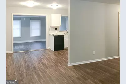 4666 Edwina Lane SW, Atlanta, GA 30331 - Photo 6