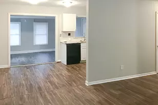 4666 Edwina Ln SW, Atlanta, GA 30331 - Photo 6