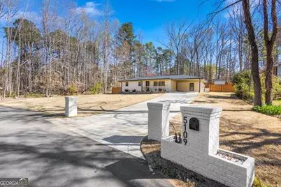 5109 Dogwood Hills Drive, Sugar Hill, GA 30518 - Photo 1