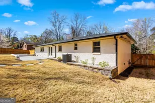 5109 Dogwood Hills Dr, Sugar Hill, GA 30518 - Photo 10