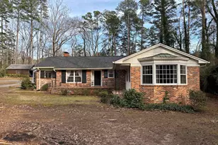 913 Spring St, Washington, GA 30673 - Photo 1