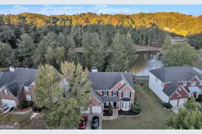 698 Deer Lake Trail, Stone Mountain, GA 30087 - Photo 4