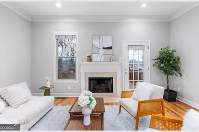 1895 Sterling Oaks Circle NE, Atlanta, GA 30319 - Photo 16