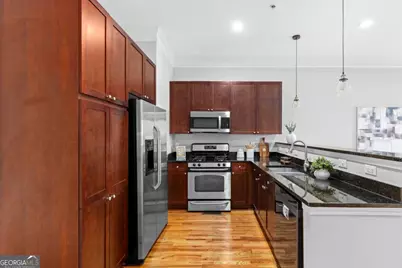 1895 Sterling Oaks Circle NE, Atlanta, GA 30319 - Photo 4