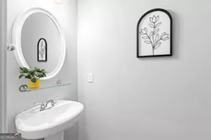 1895 Sterling Oaks Cir NE, Atlanta, GA 30319 - Photo 24