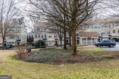 1895 Sterling Oaks Circle NE, Atlanta, GA 30319 - Photo 48