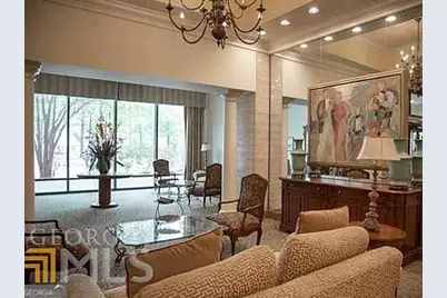 300 Peachtree Street NE #APT 4C, Atlanta, GA 30308 - Photo 4