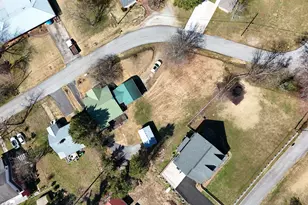 92 Bleckley Dr, Clayton, GA 30525 - Photo 8