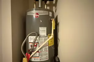 2035 Lakeside Cir, Covington, GA 30016 - Photo 32