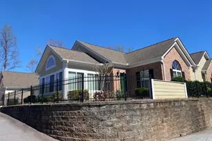 902 Cascade Park Dr SW, Atlanta, GA 30331 - Photo 1