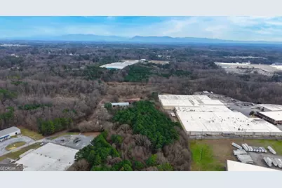 321 Tuftco Drive, Dalton, GA 30720 - Photo 2