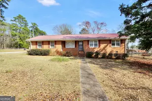 103 Julie Cir, Griffin, GA 30223 - Photo 1