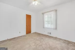 103 Julie Cir, Griffin, GA 30223 - Photo 14