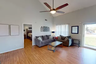 2124 Broad St, Statham, GA 30666 - Photo 8