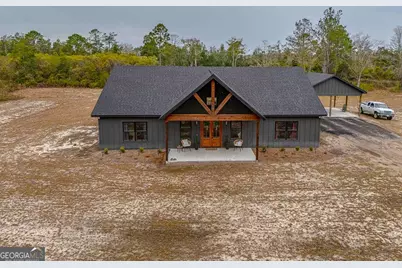 569 Liberty Court, Jesup, GA 31546 - Photo 2