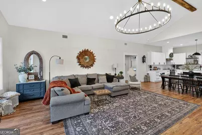 569 Liberty Court, Jesup, GA 31546 - Photo 8