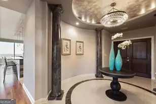 2828 Peachtree Rd, Atlanta, GA 30305 - Photo 2