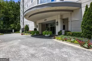 2828 Peachtree Rd, Atlanta, GA 30305 - Photo 38