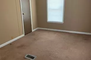 102 Cypress Lake Dr, Statesboro, GA 30458 - Photo 4