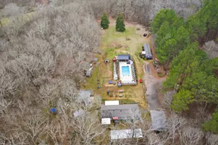 1719 Harber Rd, Carnesville, GA 30521 - Photo 2