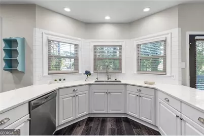 2905 The Terraces Way, Dacula, GA 30019 - Photo 12