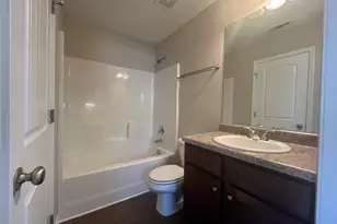 1553 Louise Anderson Dr, Griffin, GA 30224 - Photo 10