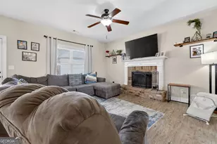 482 Louise Way, Locust Grove, GA 30248 - Photo 6
