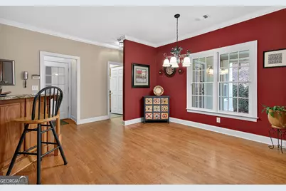 623 Walton Way, Macon, GA 31204 - Photo 12