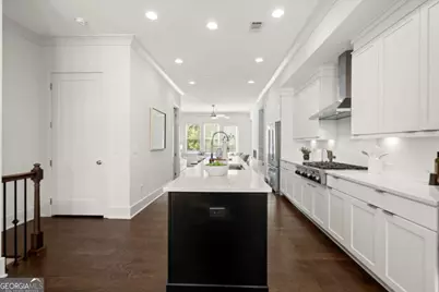 6601 Cadence Boulevard, Atlanta, GA 30328 - Photo 32