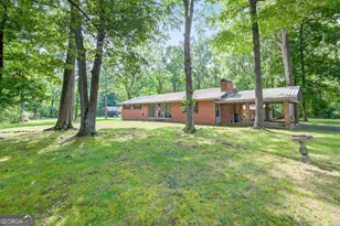 199 Cherry St SE, Calhoun, GA 30701 - Photo 1