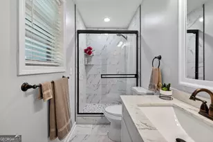 199 Cherry St SE, Calhoun, GA 30701 - Photo 34