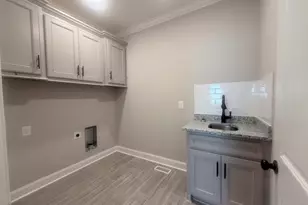 2577 Blazing Star Ct, Statham, GA 30666 - Photo 6