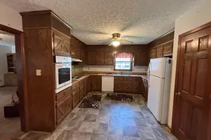 173 Berkley Rd, Cochran, GA 31014 - Photo 14