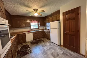173 Berkley Rd, Cochran, GA 31014 - Photo 14