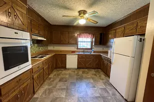173 Berkley Rd, Cochran, GA 31014 - Photo 16