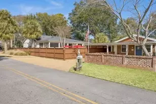 502 &amp 502 1/2 Ashantilly Ave, Saint Simons, GA 31522 - Photo 80