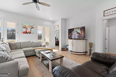 4005 Golfview Drive, Blackshear, GA 31516 - Photo 10