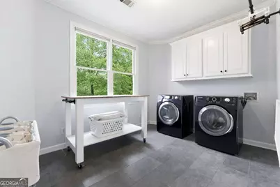 9885 Nature Mill Road, Johns Creek, GA 30022 - Photo 44