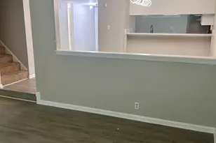 2033 Oak Park Ln, Decatur, GA 30032 - Photo 8