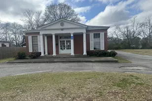 225 N 13th St, Griffin, GA 30223 - Photo 1