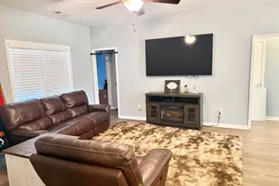 107 Edgemont Ct, Lagrange, GA 30240 - Photo 4