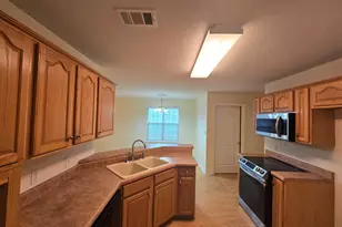 150 Knights Bridge, Warner Robins, GA 31093 - Photo 4