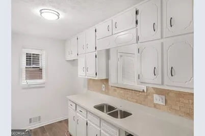 117 Spring Street, Stockbridge, GA 30281 - Photo 6