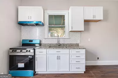 110 Elm Street, Griffin, GA 30223 - Photo 8