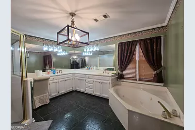 7336 Waters Edge Drive, Stone Mountain, GA 30087 - Photo 22