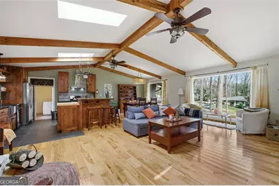 642 Kenilworth Circle, Stone Mountain, GA 30083 - Photo 10