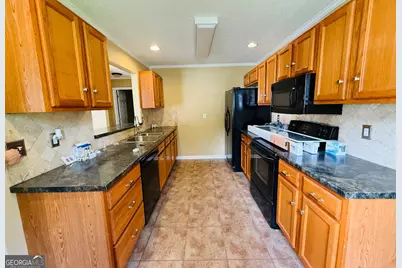 153 Crest Pointe, Bremen, GA 30110 - Photo 8