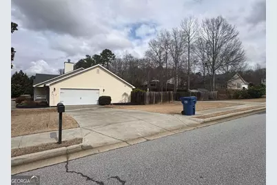 616 Embassy Walk, Winder, GA 30680 - Photo 28